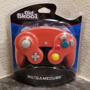 Gamecube Controller, Red (NEW) - Nintendo - Old Skool